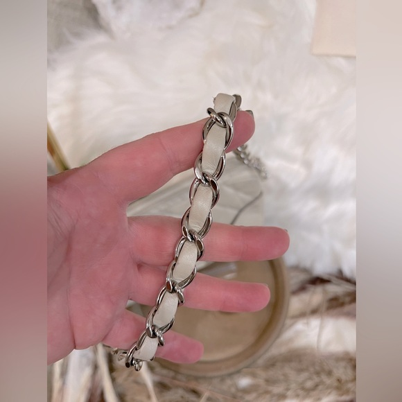 **SOLD** RARE Iridescent Pearl Chanel Aged Calfskin Quilted Cotton Club Pochette - Picture 10 of 14